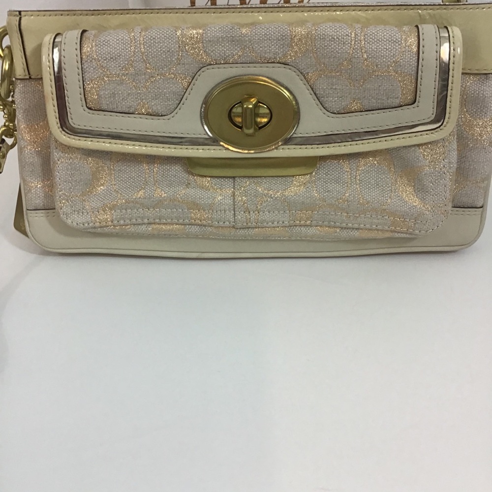 COACH beige / cream /gold wristlet / clutch - Picture 2 of 11
